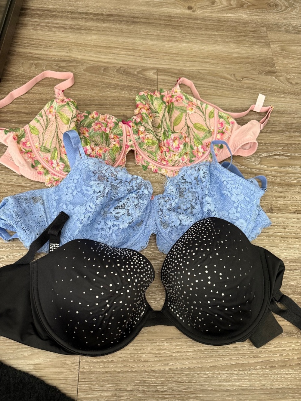 Victoria Secret bras